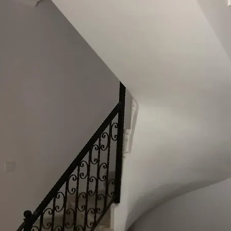 Nil House *